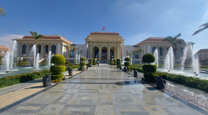 Opera Building 1 725x400 1